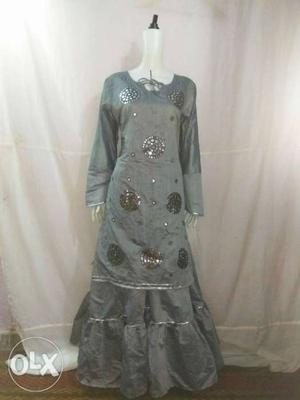 Women's Gray And Black Floral Long Sleeve Dress