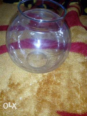 1 small fish pot for sale