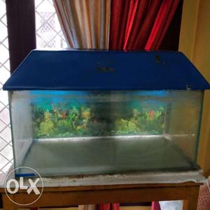 Fish aquarium 2 ft by 15in with pump and heater