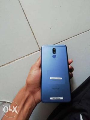 Honor 9i blue only 2 month used handset with all