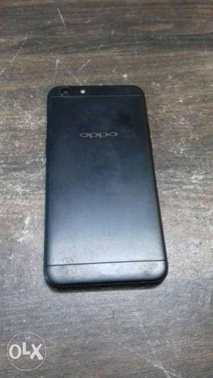 Oppo a57 is best condition 3 gm ram 32 gb rom bil