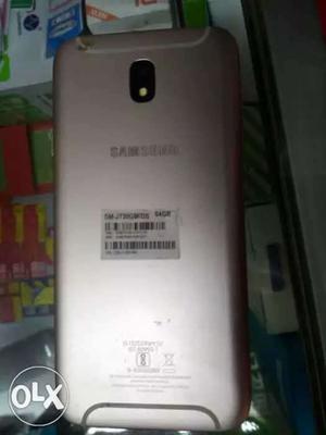 Samsang j7pro