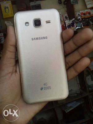 Samsung J2 mobile New condition iska bill nhi h