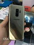 Samsung galaxy s9 plus with all accessories