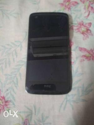 Urgent sale This phone is nice HTC desire 526g