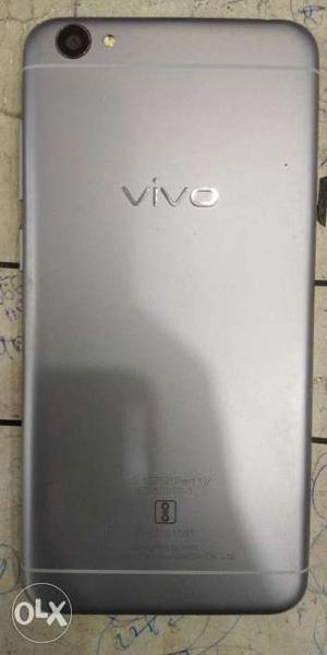 Vivo y55s new condition with all accesories and