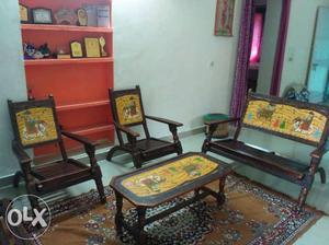 6 seater Foldable gujrati wooden set with table.