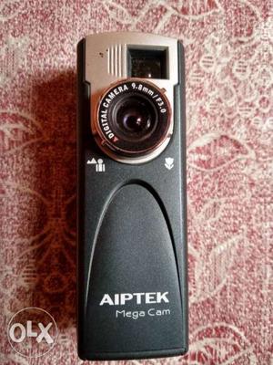 Black Aiptek Mega Cam. only cam available