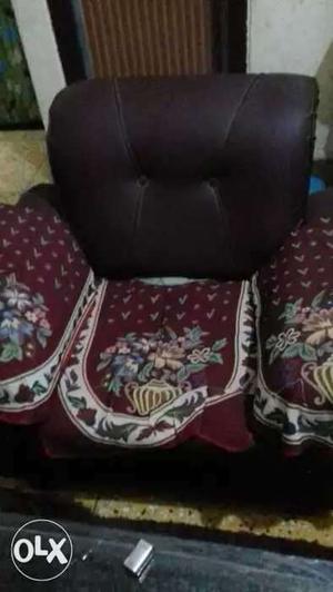 Black And Purple Floral Sofa Chair