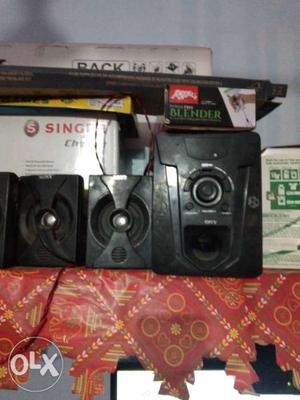 Black Shelf Stereo System