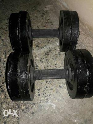 Brand new dumbles 20KGS FULL WEIGHT 8Plates 2Roads