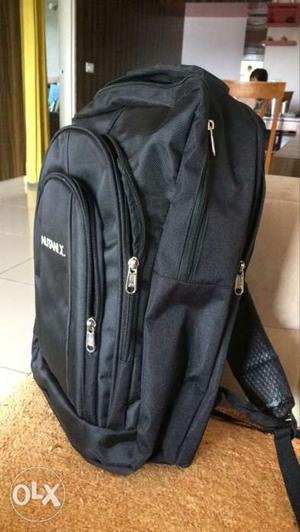 Brand new laptop backpack (black)