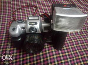 Gray And Black DSLR Camera