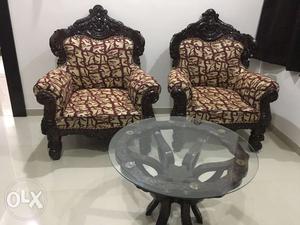 Two sysum Maharaja sofa chair with tea table