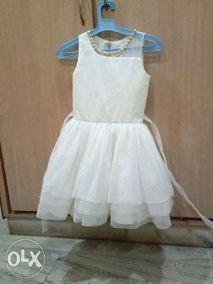 White frock for kids 3-5 years age