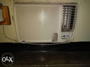 Window AC, Carrier, 1.5T 4 years old in good