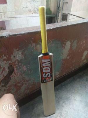 Yellow And Brown SDM Cricket Bat