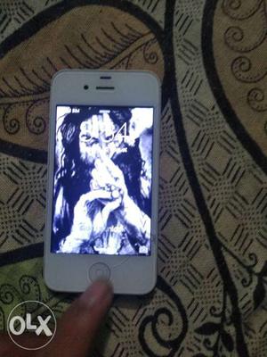 4s good condition with original earphones Charger nhi dunga