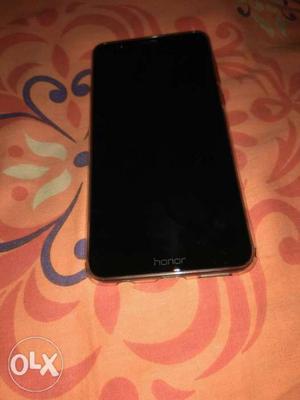 5 months old all new honor 7x (4gb, 32 gb) on sell, its