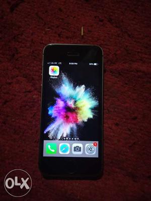 Apple iPhone 5s 32 gb memory Excellent condition