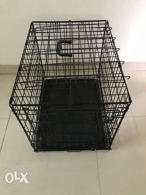 Black metal folding Dog crate with removable tray