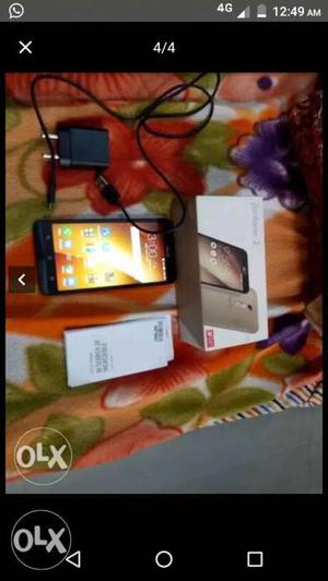 Excellent condition Zenfone 2 phone for sale, 4gb RAM, 32 gb