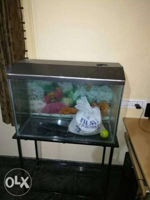 Fish tank with stand 3/2.5 feet