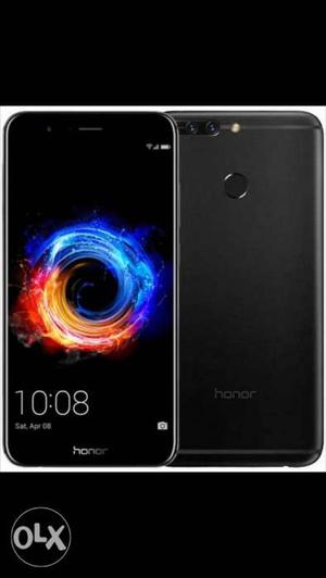 Honor 8 pro 6gb ram and 128 gb rom. Used only for