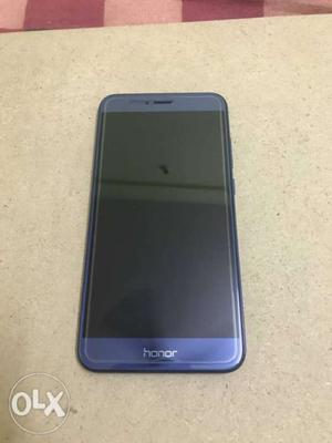 Honor 8 pro in good condition. 6GB Ram and 128GB