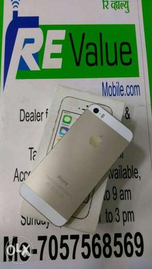 IPhone 5S 32GB Gold Colour Excellent Condition