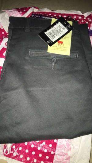 Its abrand new cotton jean and branded