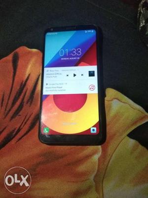 LG Q6+ 4GB ram,64Gb storage in good condition