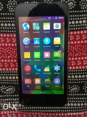 Micromax Canvas Spark Q380 smartphone with