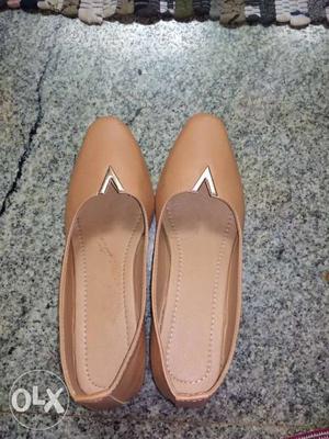 New coffee color shoe for ladies