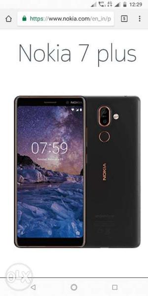 Nokia 7 plus... small dot in dispaly... full box