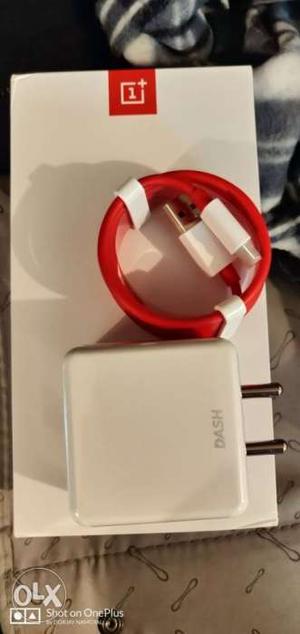 OnePlus 6 charger original..one month used