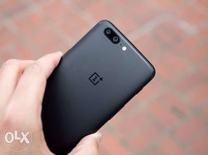 Oneplus 6 6gb Ram 64GB storage one month old with