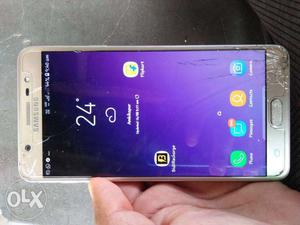 Samsung j7 max bhot acha runninG phone h