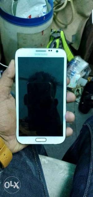 Samsung note 2 very good condition phone.i give