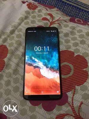 Selling OnePlus 5T in excellent condition, at