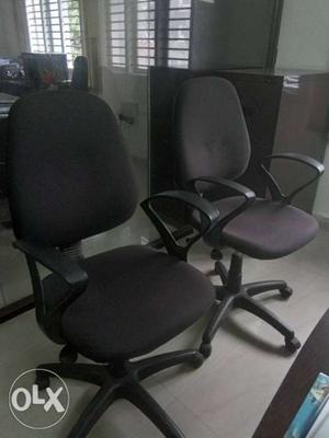 7 office executive Chiars in very good condition.