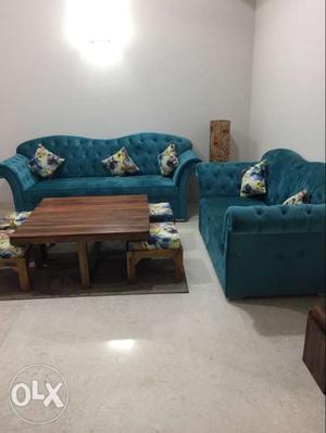 Almost new 5 seater Sofa in turquoise color