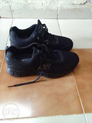 Brand new original sketchers relaxed fit shoes