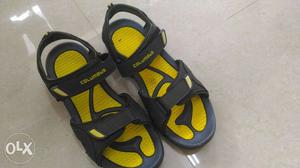 Columbus floater sandal size 9 Brand new