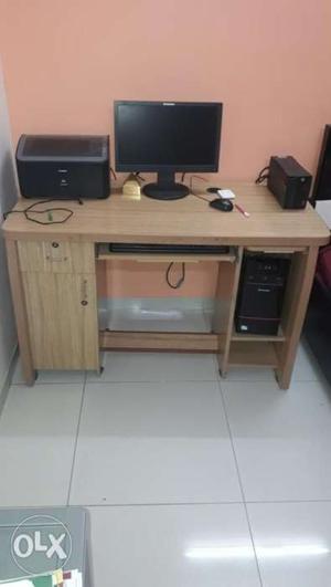 Computer Table