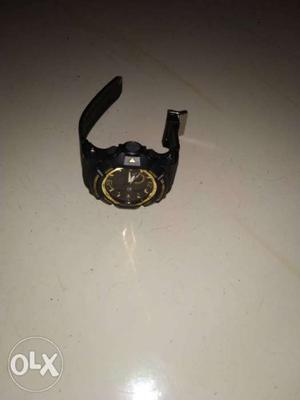 G Shock (mudmaster) used For 2months market Price