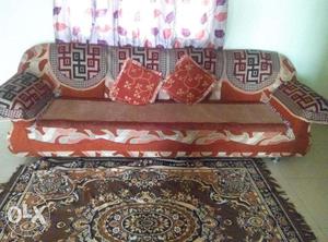 Single 4 seater Sofa with cushion and covers in excellent