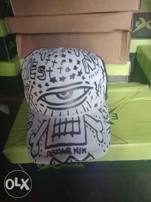 White And Black Eye Print Fitted Cap