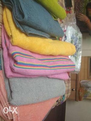 Full size towel Rs 400 each. Very nice color and