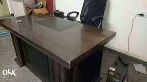 Grand look office table